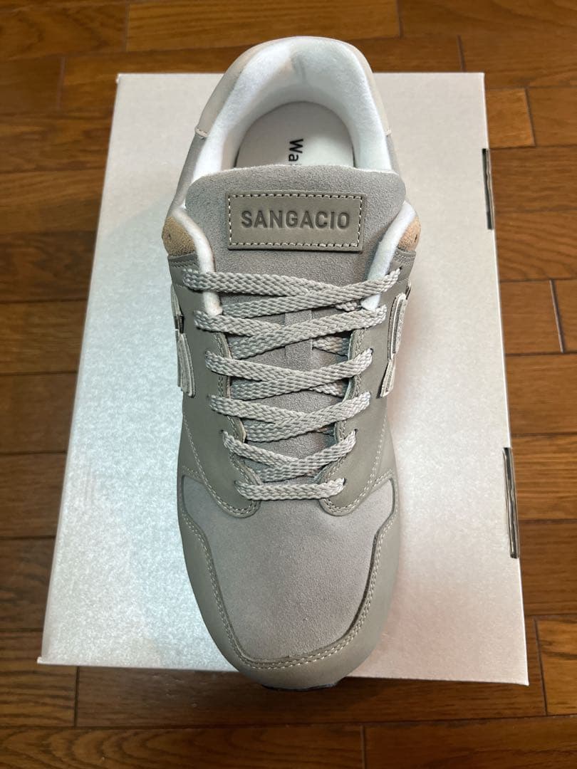 10周年モデル Sangacio スニーカー　グレー色26.5 新品未使用品
