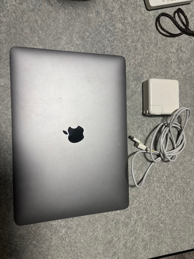 MacBook Pro 13インチ i5 メモリ16GB/SSD1TB