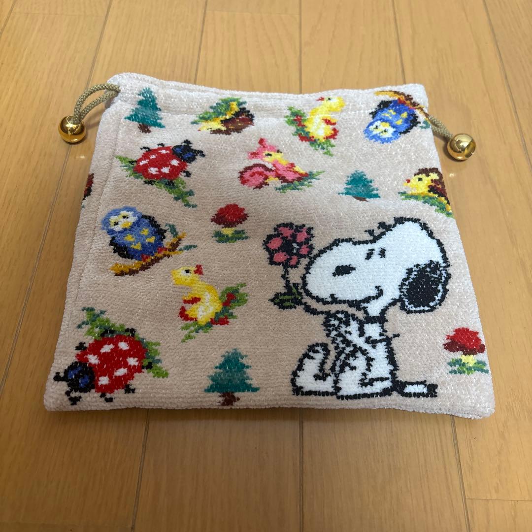 FEILERスヌーピーコラボ巾着 スヌーピーデザインの「FEILER」に冬の新作登場！スヌーピーグッズの