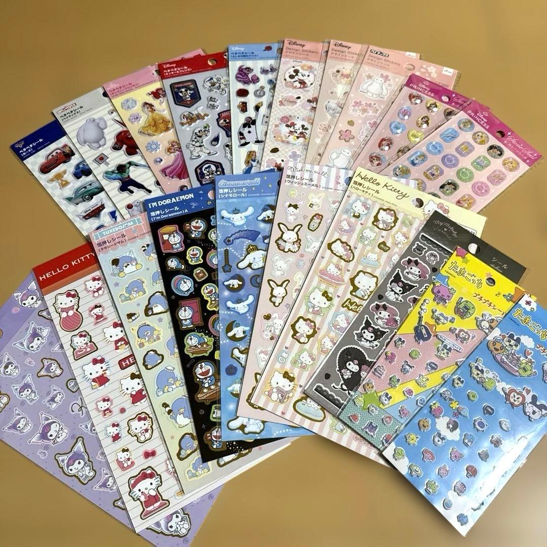 シールセット 20枚 ディズニー.たまごっち.サンリオ（おまけ付き