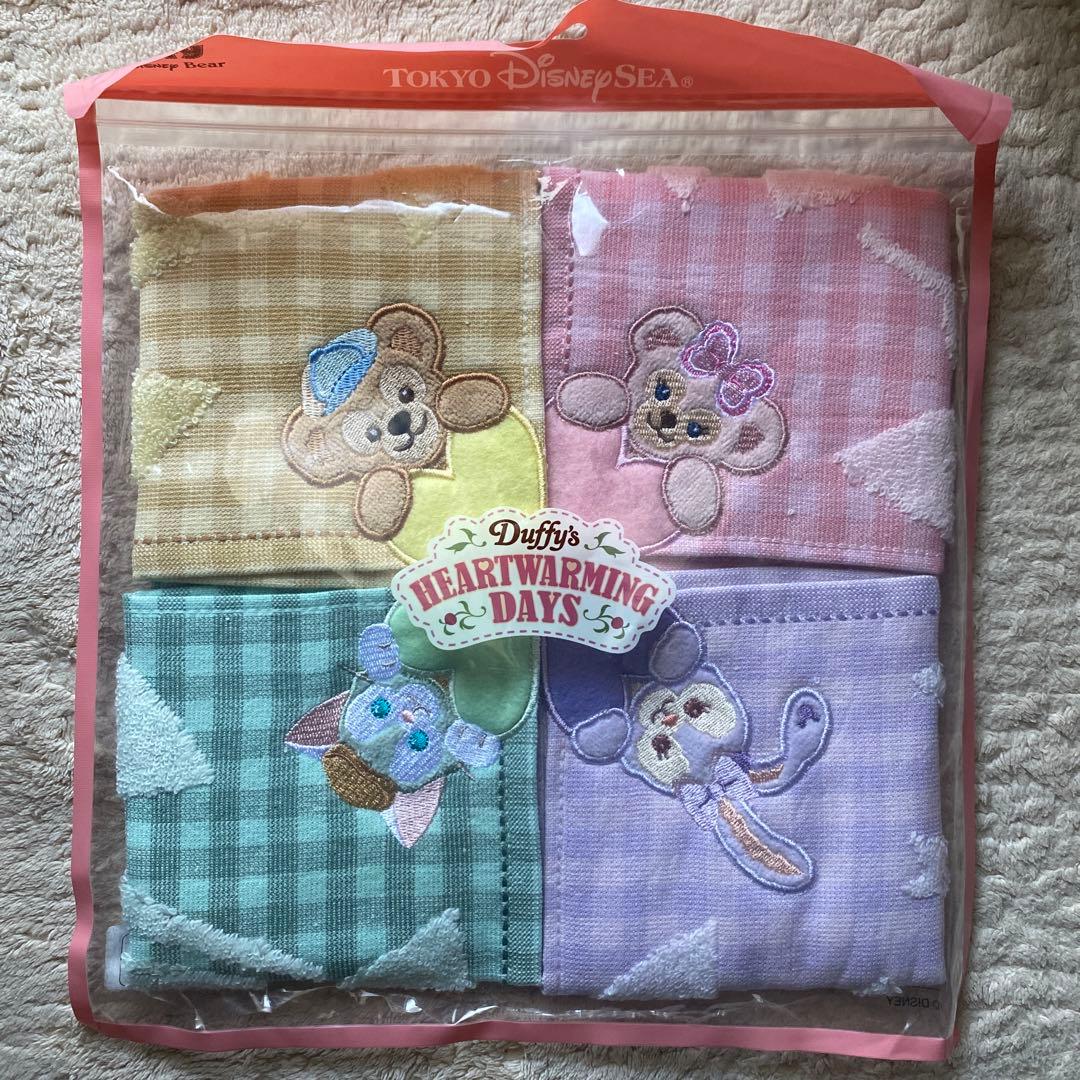 新品未使用】ダッフィー シェリーメイ ジェラトーニ ハンカチセット4