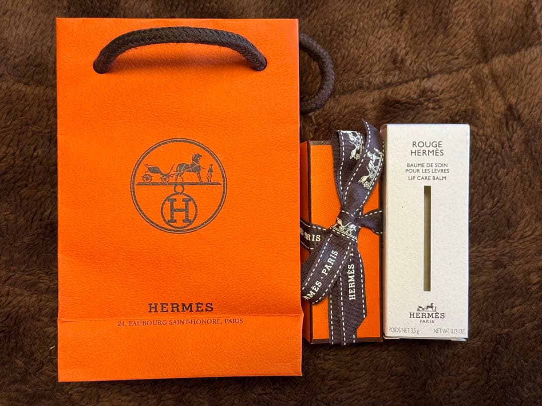 HERMES〈ルージュ エルメス ボーム ドゥ ソワン プール レ レーヴル〉