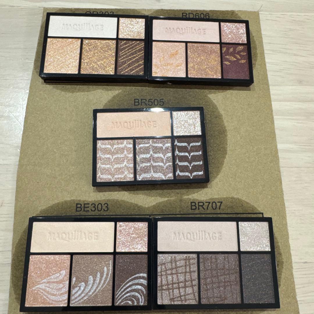 マキアージュ　アイシャドウ　5点セット