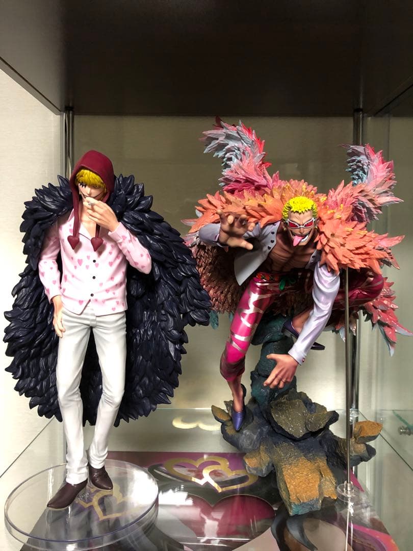 ワンピースフィギュア ドンキホーテ・ドフラミンゴ&ドンキホーテ・ロシナンテ