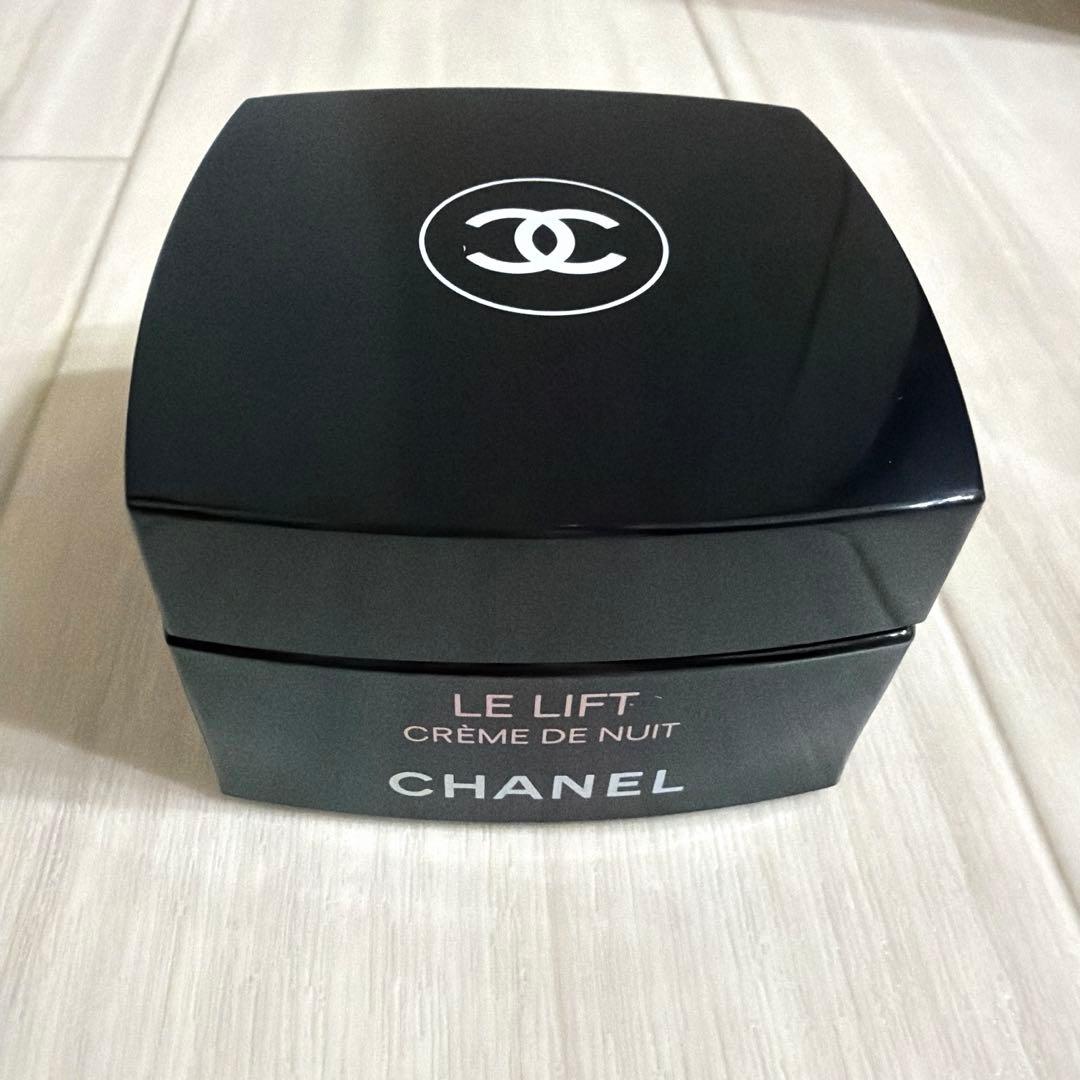シャネル　ルリフトクレームドゥニュイ