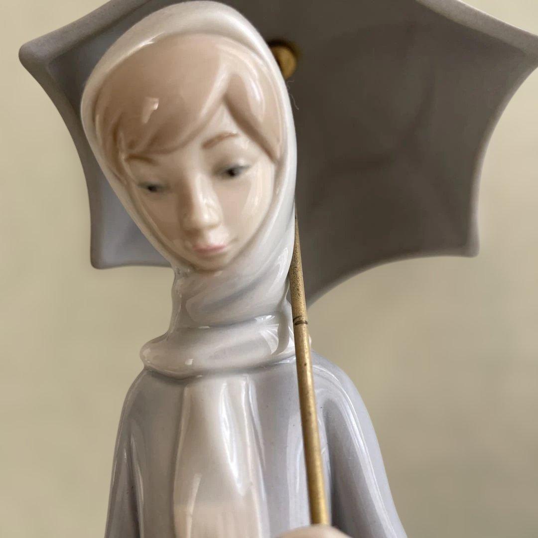 リヤドロ 傘を持つ少女とガチョウ - メルカリ