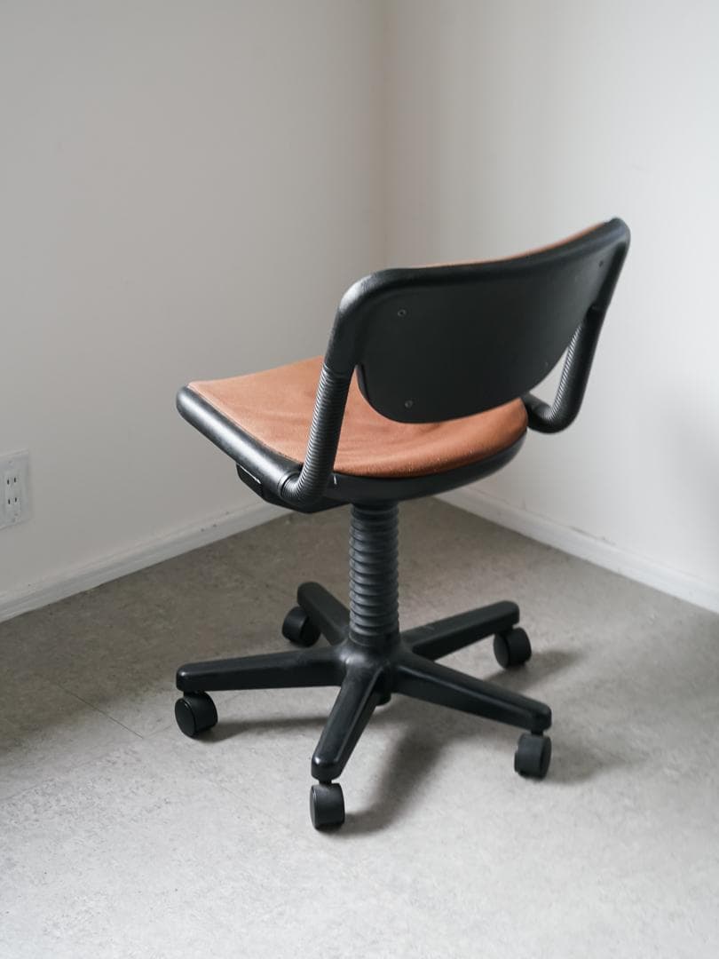 【エンドウ】80’s ITOKI \"vertebra\" チェア 昇降式