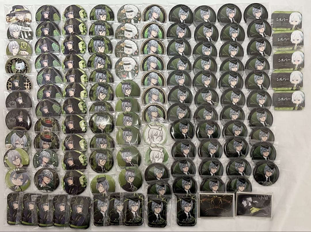 ツイステ シルバー 缶バッジ ツイステ シルバー プライズ缶バッジ - メルカリ