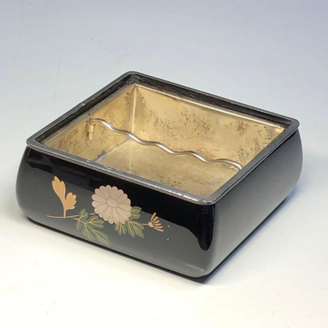 灰皿　木製漆器　金蒔絵 木製漆器椀 金色鶴 金蒔絵 内絵 魚 5客 時代箱 明治時代
