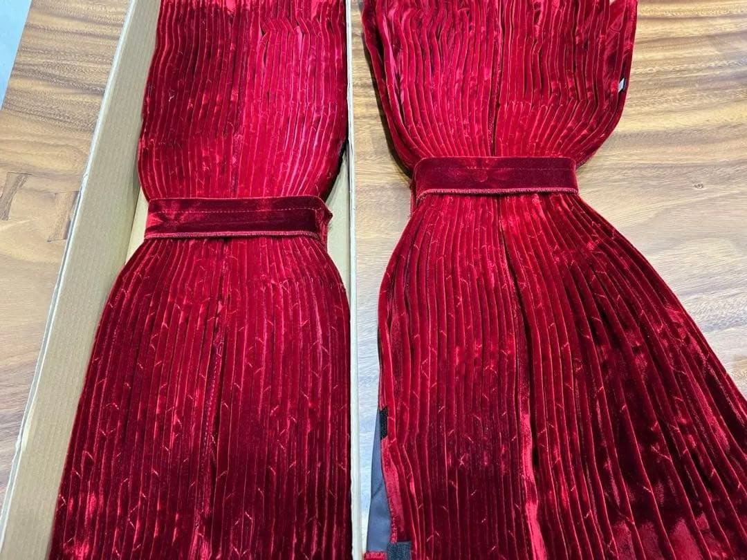 【禁煙車で使用】 金華山コスモス　エンジ裏地付き仮眠カーテン