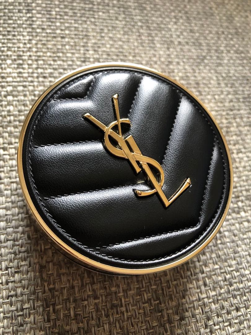 #イヴ・サンローランアンクルドポールクッションN20