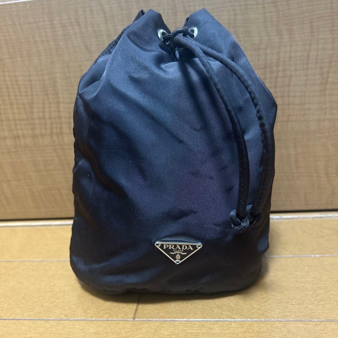 PRADA ナイロン 巾着バッグ 、ダークブラウン