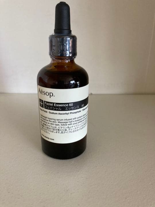 Aesop フェイシャルエッセンス60ML