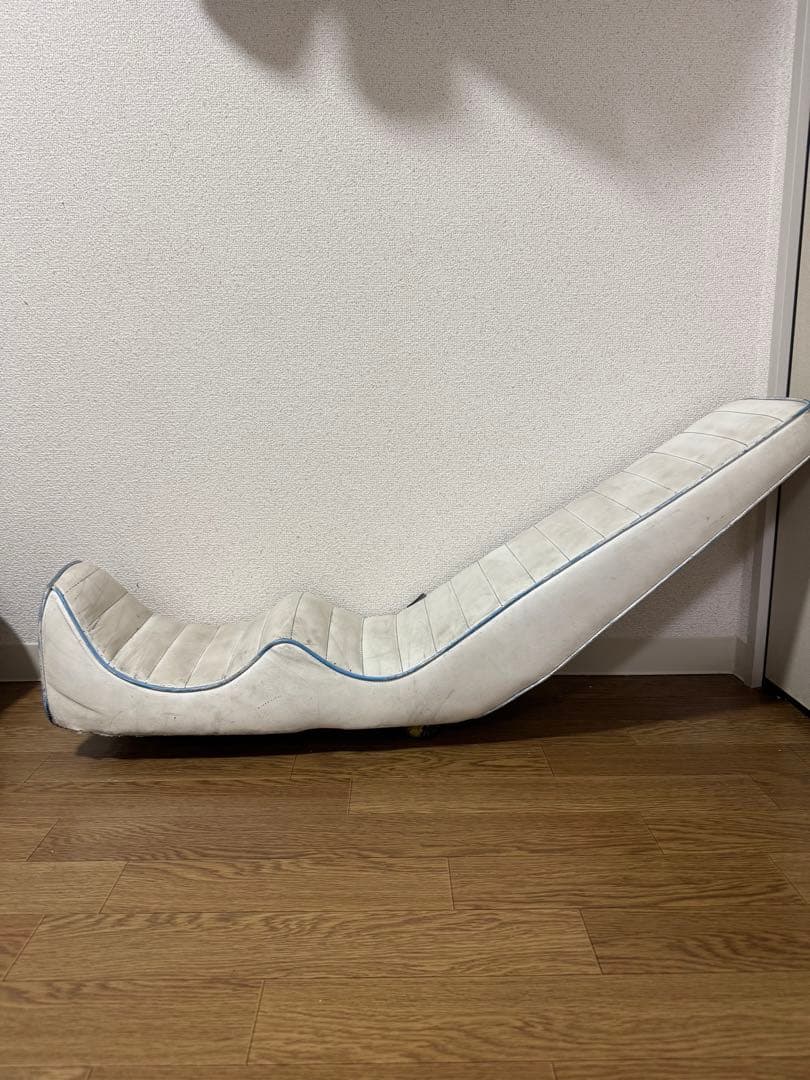 CBR400F三段シート