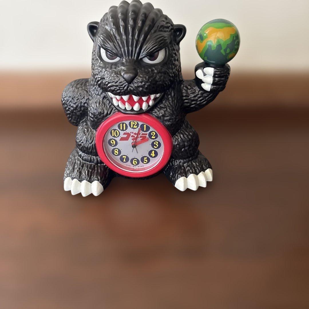 激レア】ゴジラ 目覚まし時計 動作確認 フィギュア型 - メルカリ