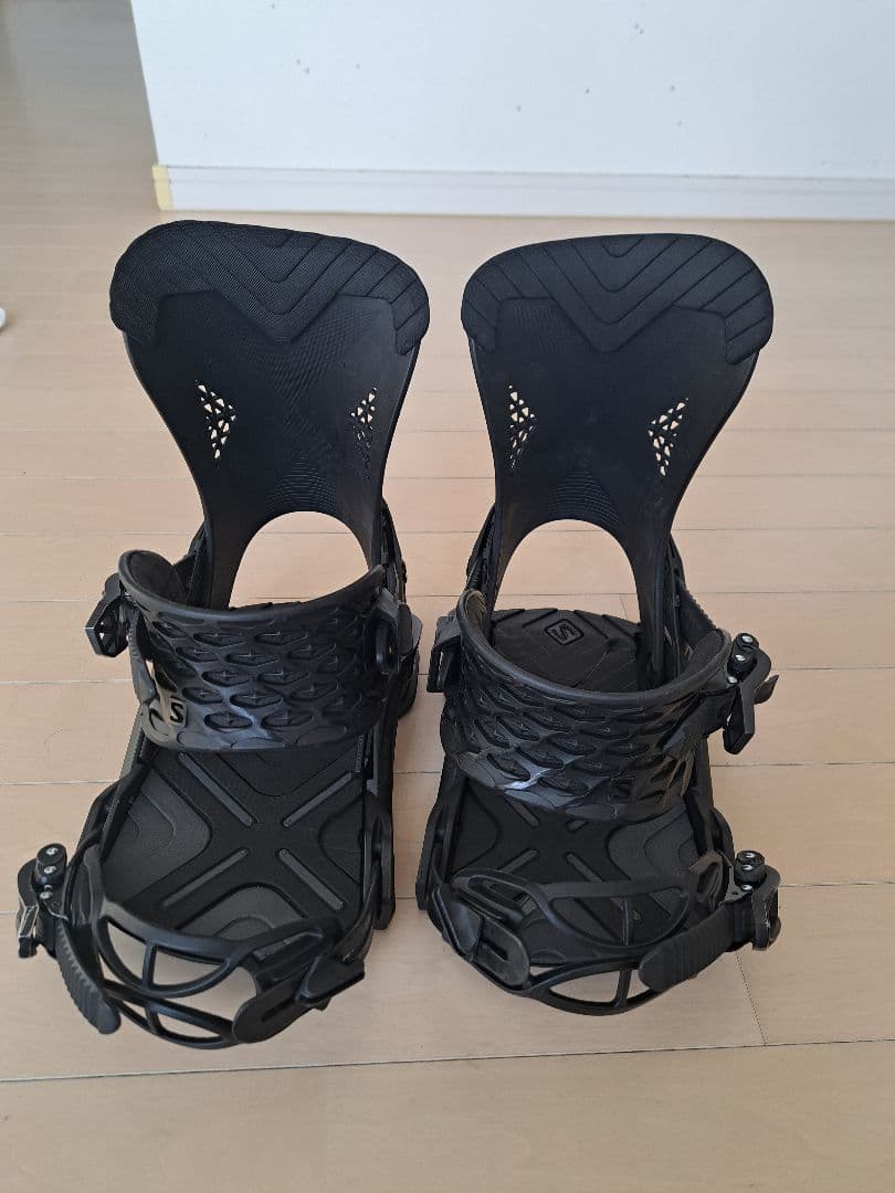 Salomon defender Mサイズ　スノーボードバインディング ブラック Amazon | SALOMON(サロモン) スノーボード バインディング