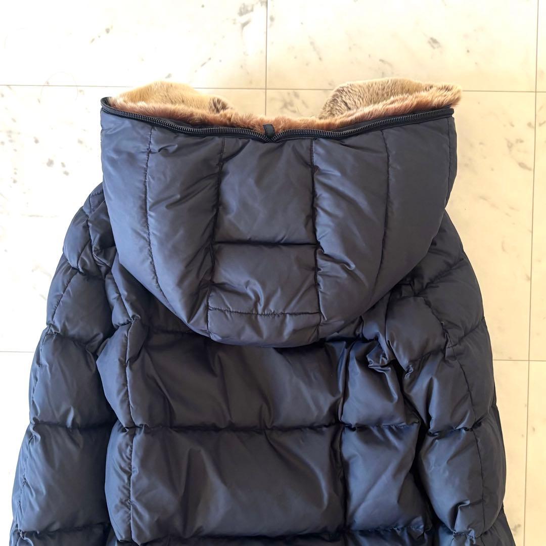 美品 デュベティカ ARWEN ダウンコート ネイビー ラビットファー 紺 42