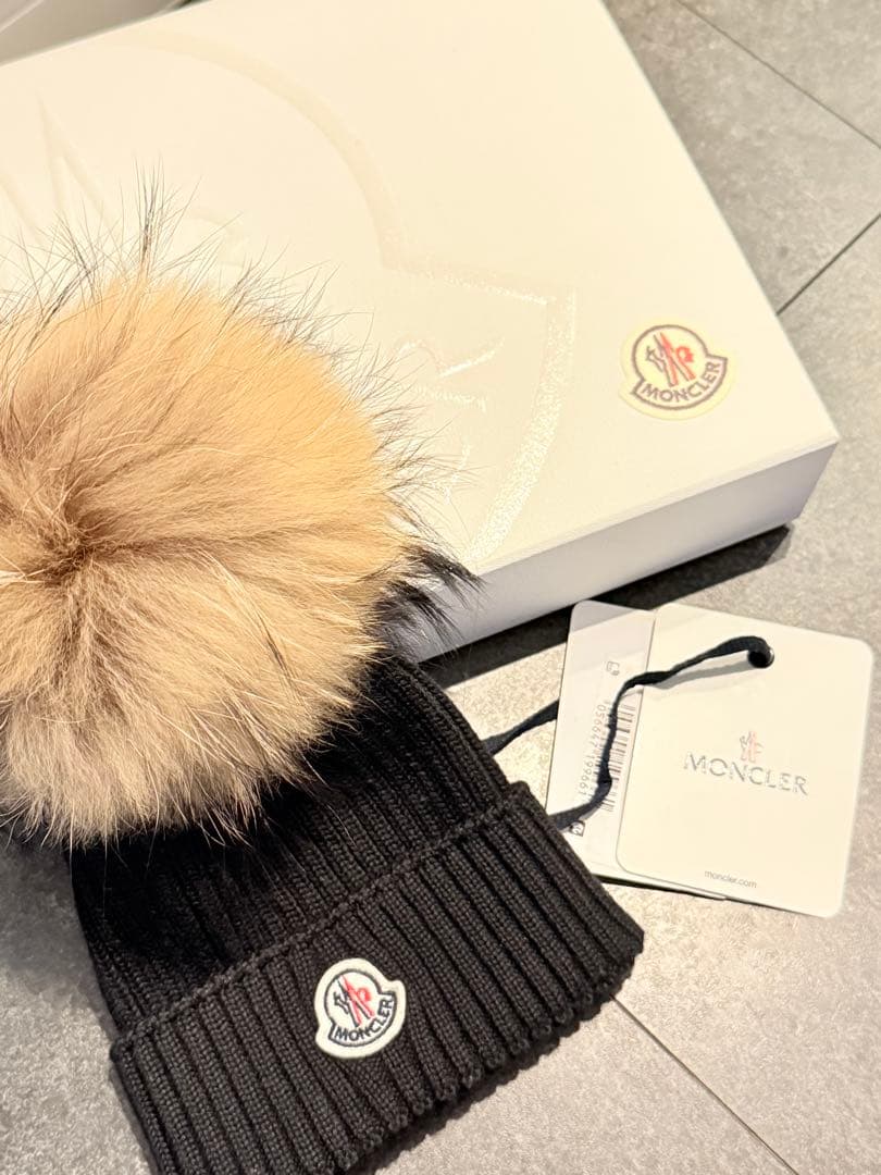 Moncler ブラックニット帽 S サイズ 子供ニット帽 - メルカリ