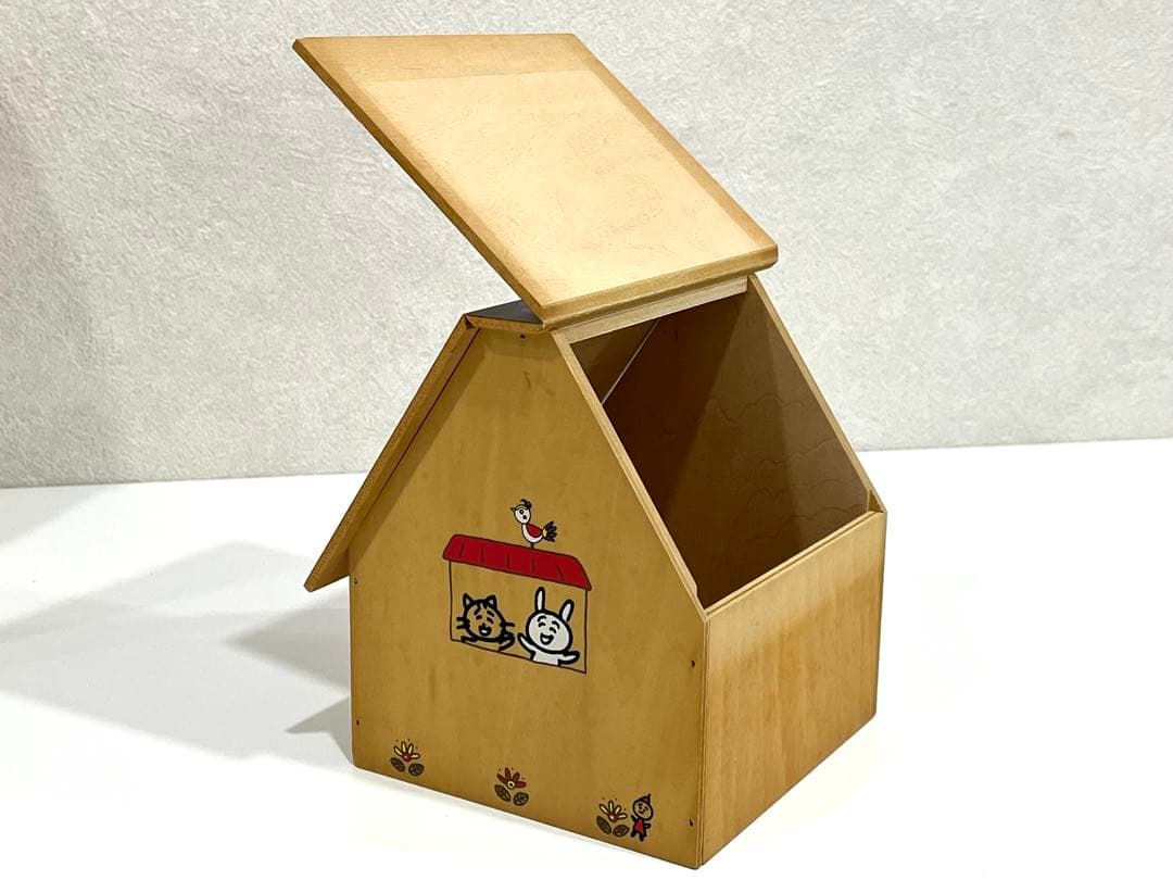 f057 超希少 昭和 レトロ ちびまる子ちゃん 救急箱 赤十字マーク