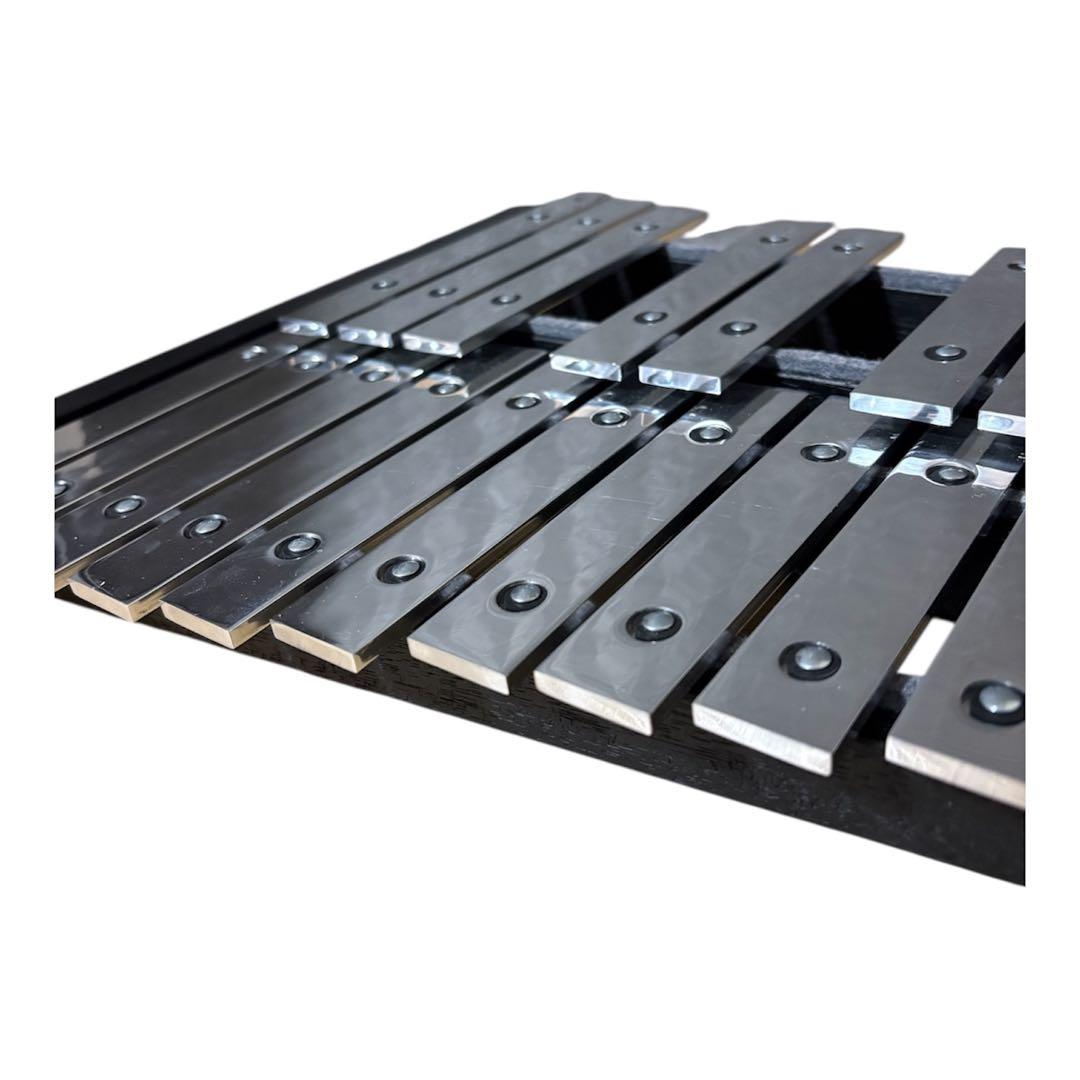 美品】Saito グロッケン 32鍵 鉄琴 ケース付き - メルカリ