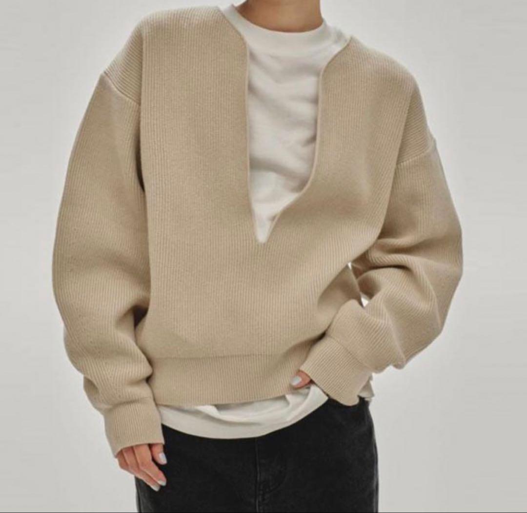 _.m._　TODAYFUL Slit Neck Knit