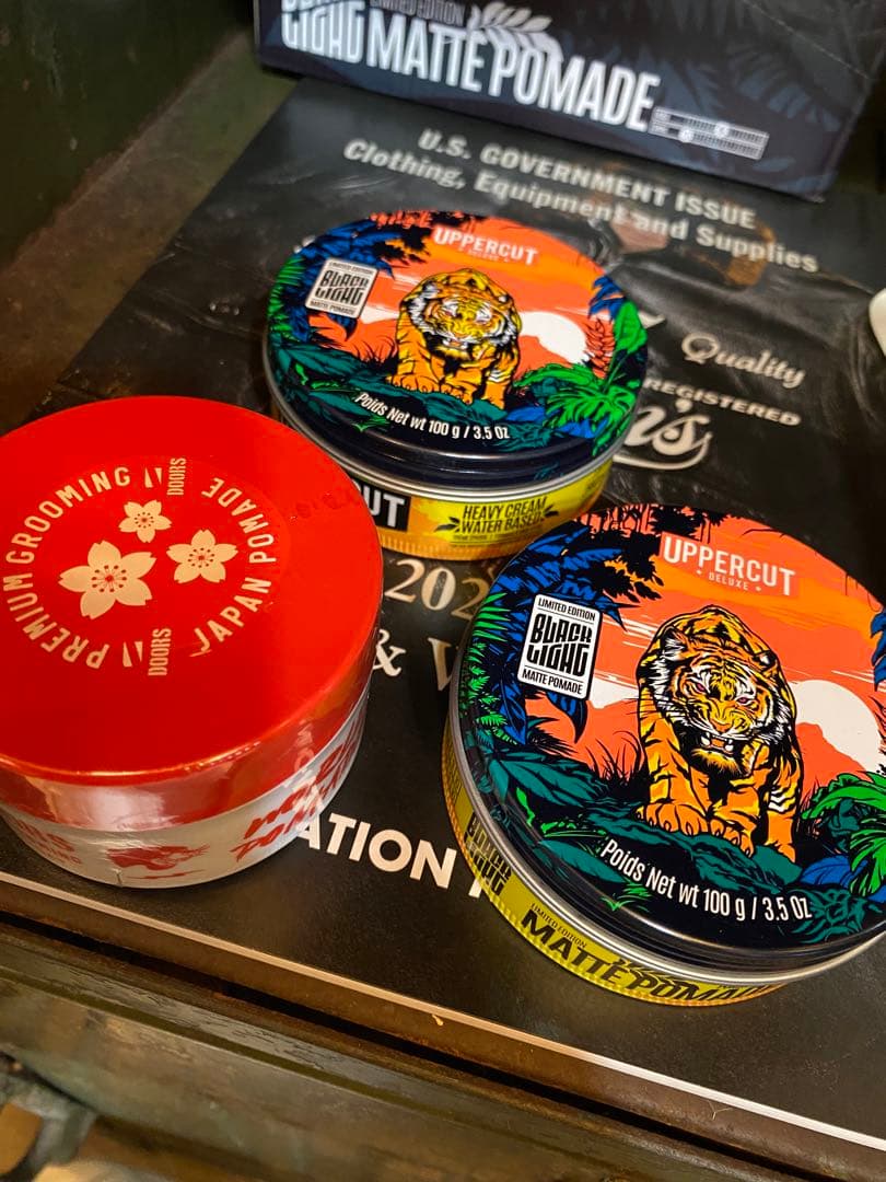 Uppercut Matte Pomade ２つ　doors１つ