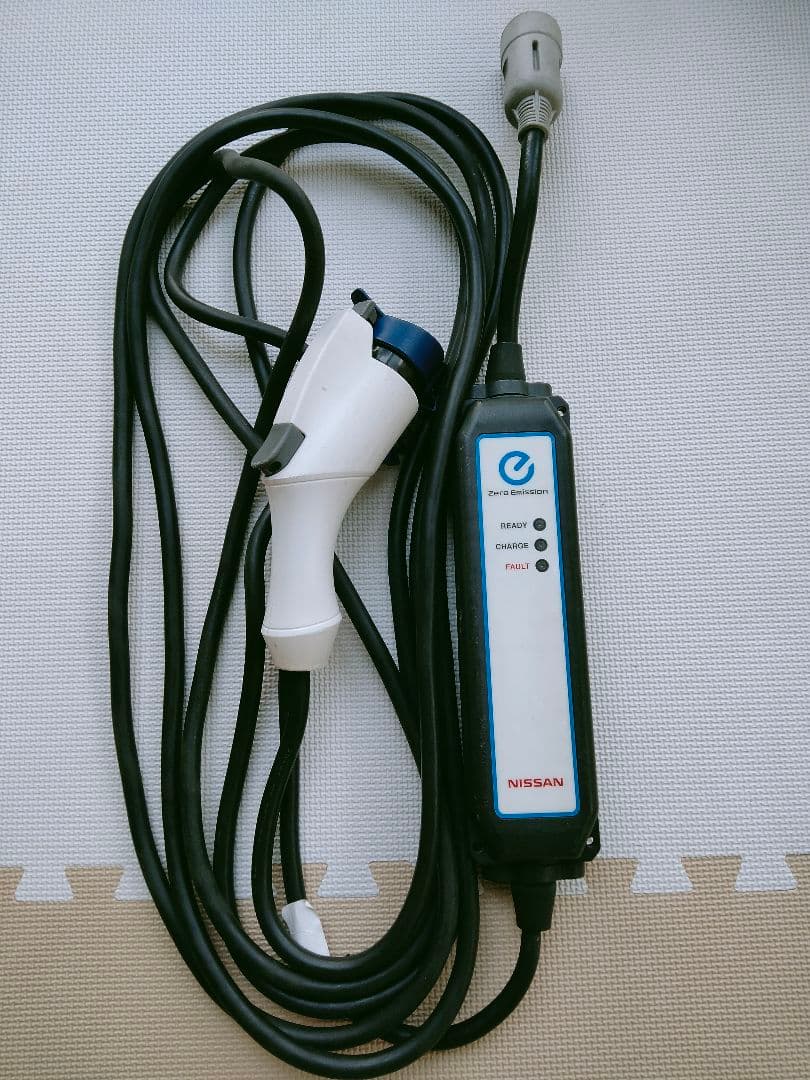 日産リーフ 充電ケーブル 29690 3NK5E 動作確認OK 2017年製