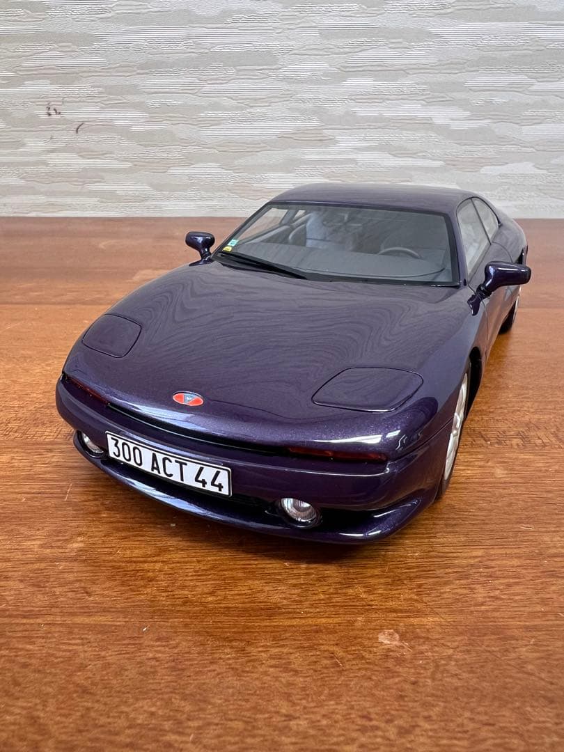 No46 ミニカー1/18箱あり VENTURI 300 ATLANTIQUE