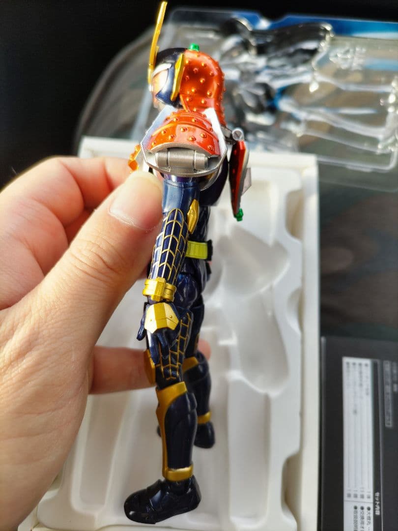 S.H.Figuarts 　真骨彫 仮面ライダー鎧武 オレンジアームズ