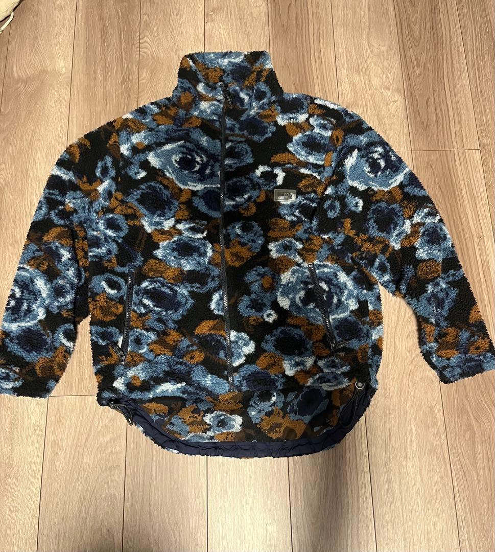 Napa by Martin Rose Floral Fleece - メルカリ