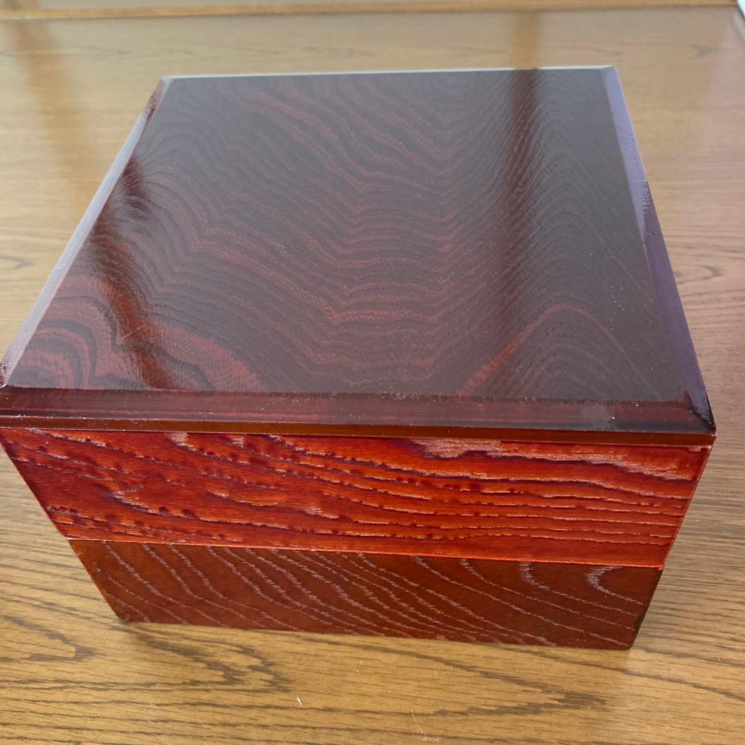 塗りの２段の重箱(お正月、運動会、お花見に活用) 塗りの2段の重箱(お正月、運動会、お花見に活用) - メルカリ