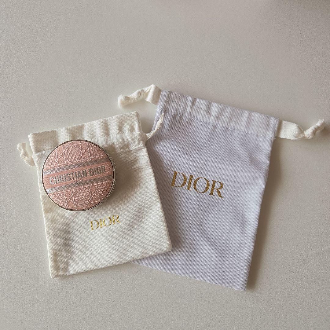 Dior スキンフォーエバー トーンアップ グロウクッション02 ライラック