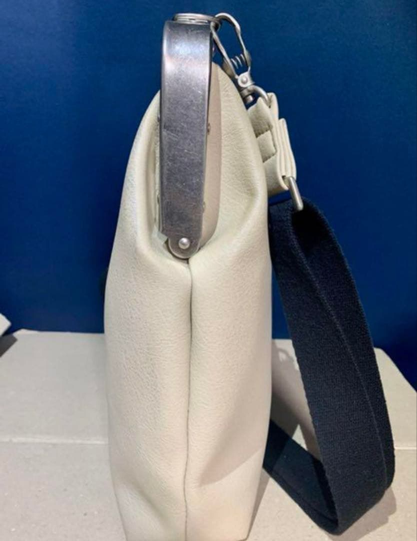 中古】［村田蓮爾］PostmanBag model-b白 - メルカリ