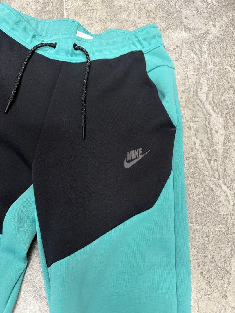 激レアXS】Central cee 着用 ティファニーNIKEテックフリース - メルカリ