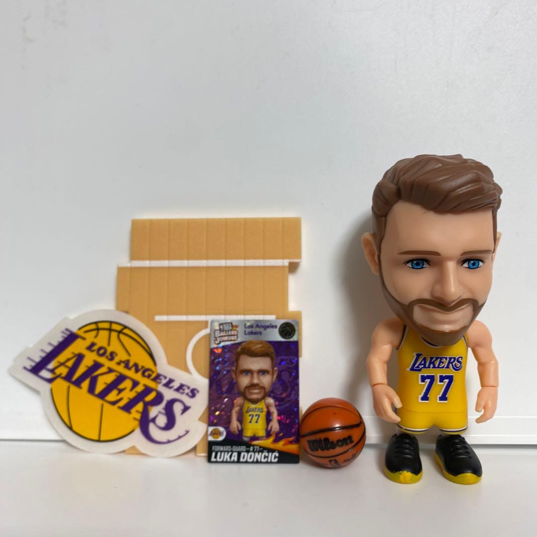 NBA レイカーズ ルカ・ドンチッチ フィギュア - メルカリ