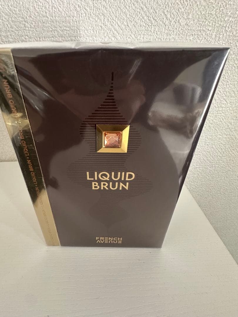 FRENCH AVENUE LIQUID BRUN オードパルファム