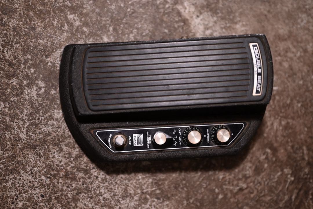 Roland DOUBLE BEAT AD-50 ワウ＆ファズペダル NPD] ヴィンテージ ローランド AD-50 ダブルビート ファズ/ワウ : r