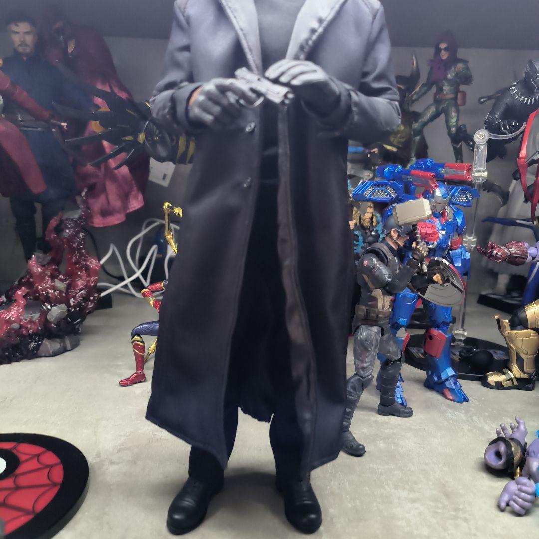 ホットトイズ ムービーマスターピース ニック・フューリー キャプテン