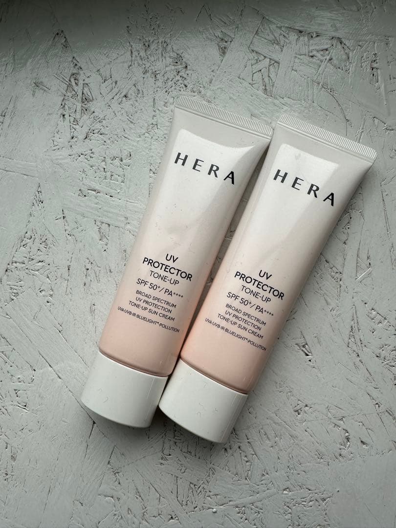 HERA UVプロテクター トーンアップ 2本