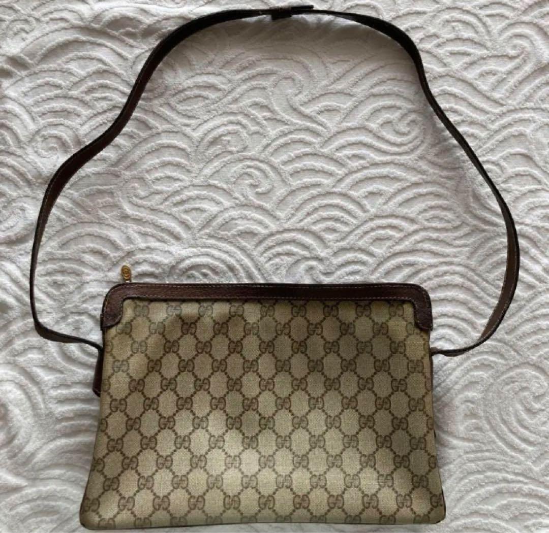 希少 GUCCI オールドグッチ ヴィンテージ シェリーライン GGロゴ 金具