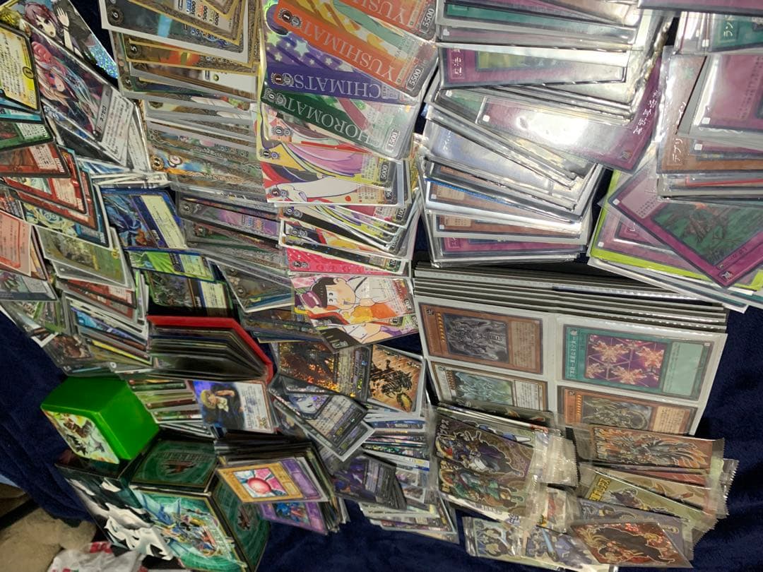専用解除、遊戯王やデュエマ など8種類‼️弟の大量引退品（レア400枚