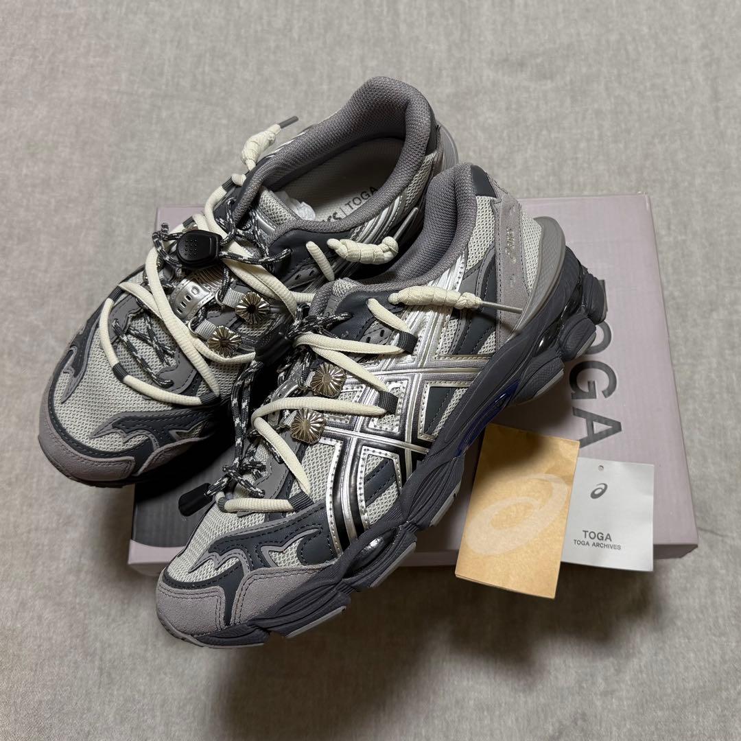 asics x TOGA gel cumulus 16 TG アシックス トーガ