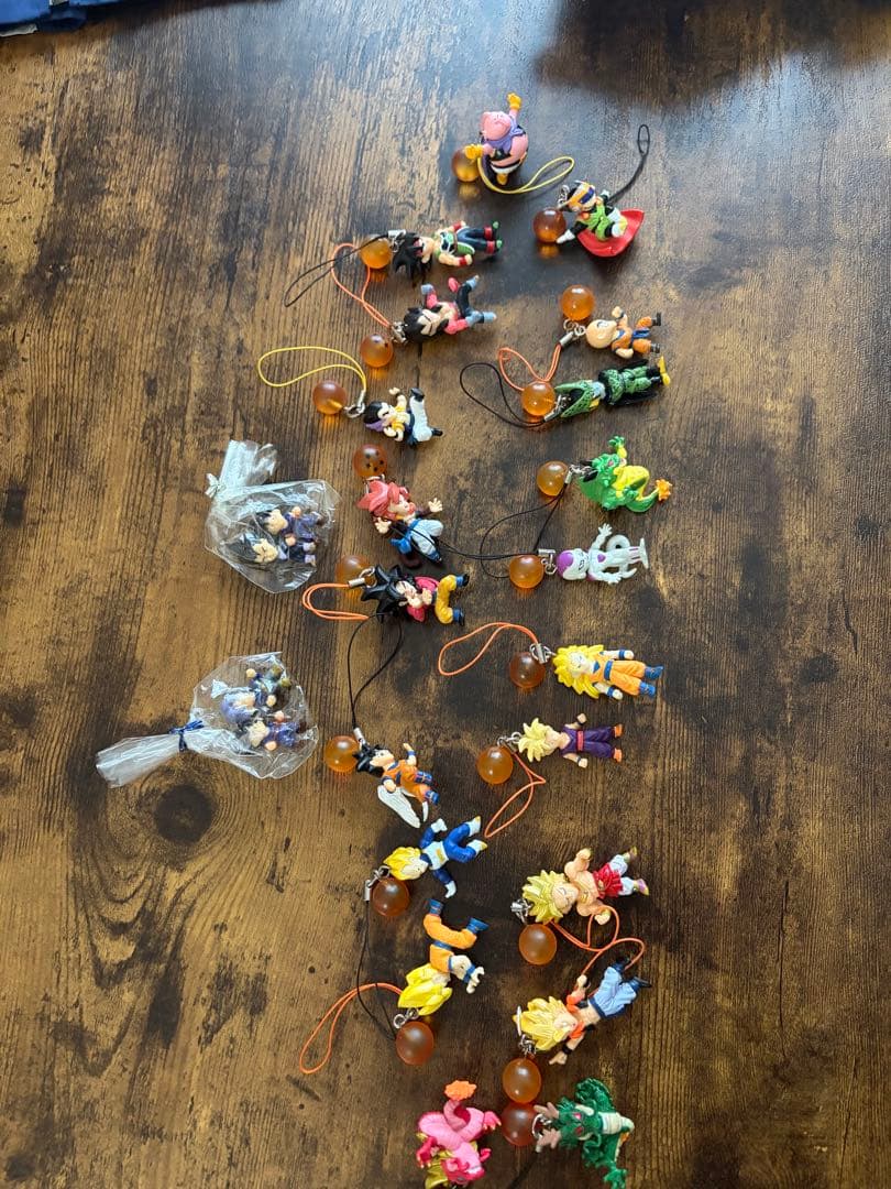 ドラゴンボール ストラップ フィギュア付き 約20個セット