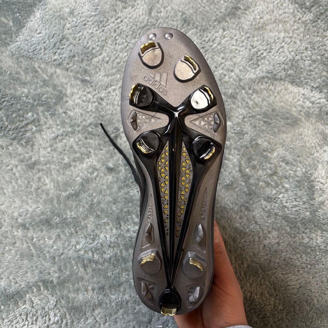 新品✨】adidas ブラック ハイカット スパイク 野球 アディダス - メルカリ