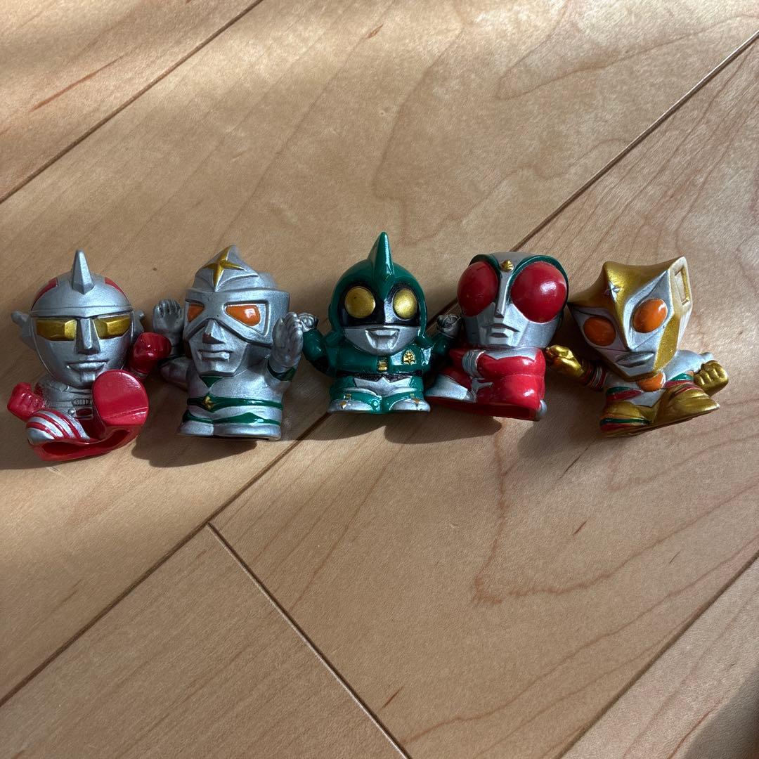 円谷プロ 指人形5体セット - メルカリ