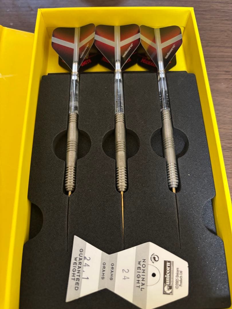 ダーツ 24g マイケルスミス Amazon.co.jp: Shot! Darts Michael Smith Bully Boy Precision 80