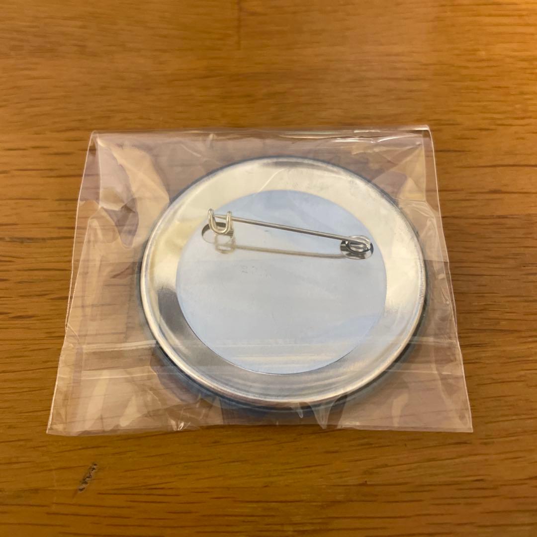 文豪ストレイドッグス DEAD APPLE 太宰治 入場者特典 缶バッジ - メルカリ