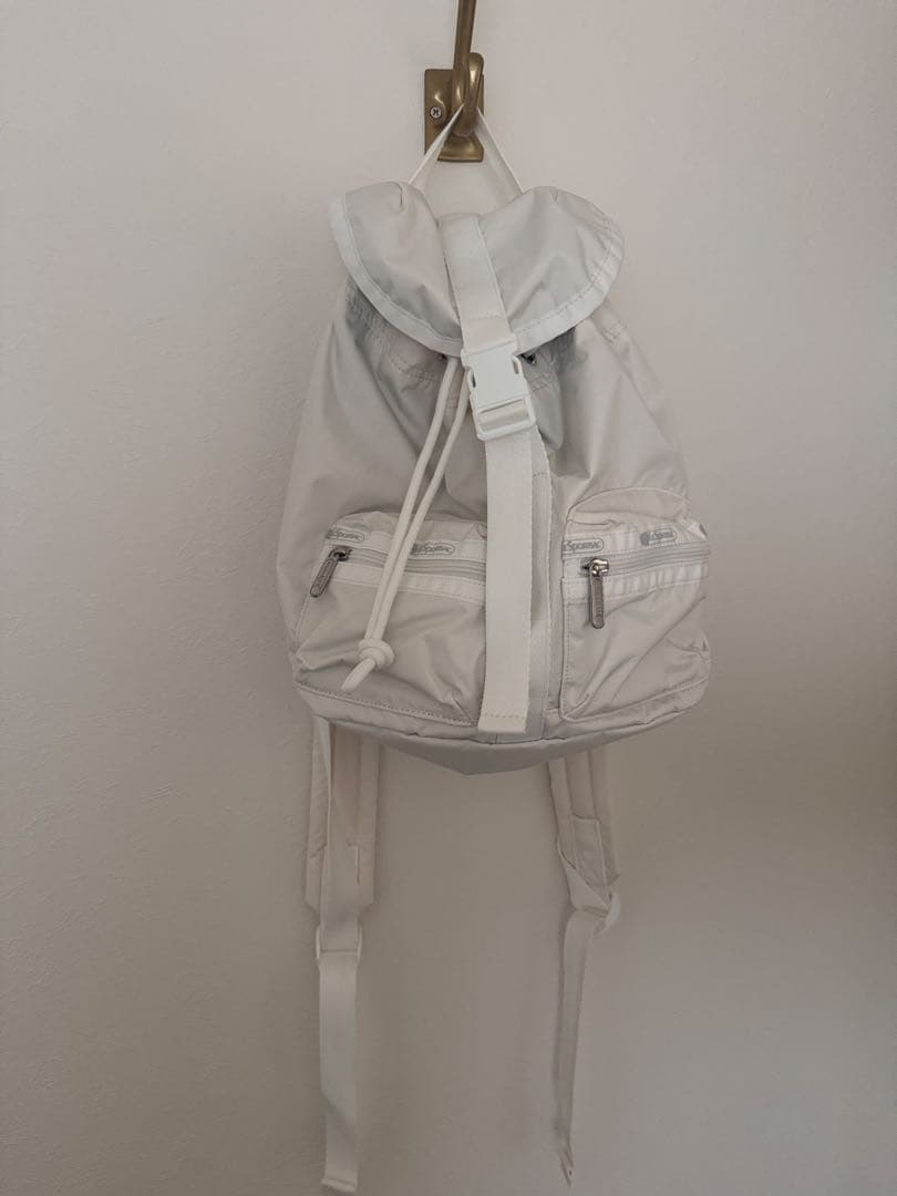LeSportsac レスポートサック SMALL VOYAGERメレンゲ - メルカリ