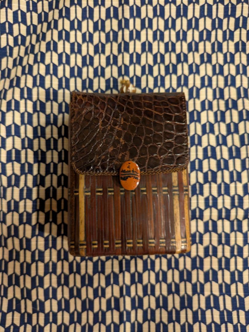 希少！江戸　明治期　煙草入れ　小物入れ　骨董　竹細工　根付