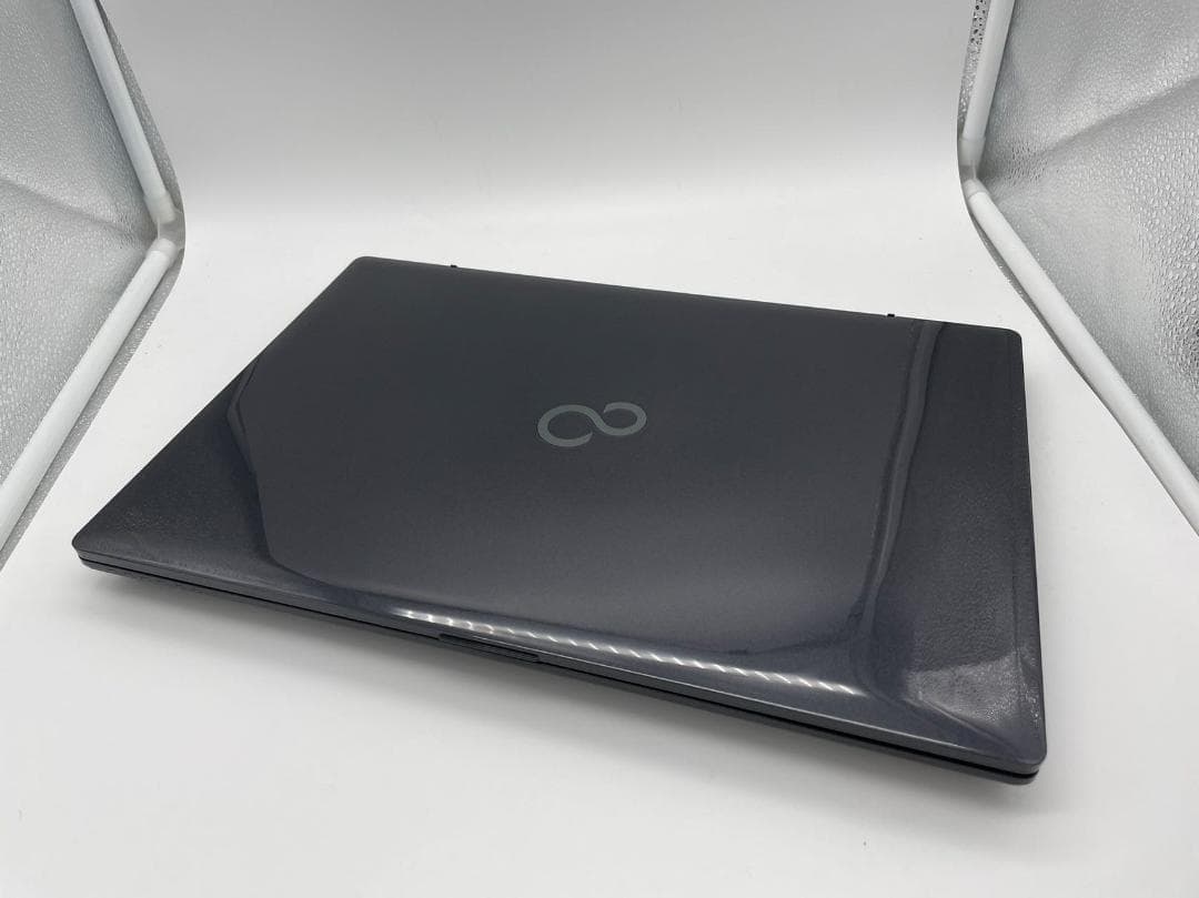 超美品　富士通 第8世代i7 32GB SSD+HDD Office付きBb 富士通（FUJITSU） 【今だけ新品SSD1TB×メモリ16GB】富士通 ノート